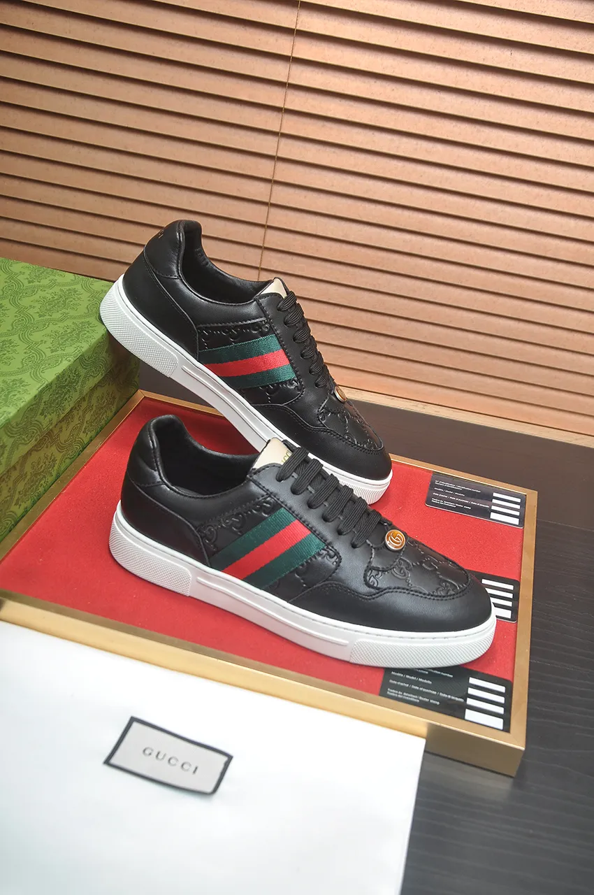 Men's men's shoes💰420💶[GUCCI Gucci] official website 1:1 men's sports shoes are now on the market, using original Gucci fabric + gluten lining, plus the official website original 1:1 comfortable outsole. Fashionable and versatile, super comfortable and breathable. 5 colors available, standard shoe size 38/45 (custom-made sizes 45 are non-refundable)